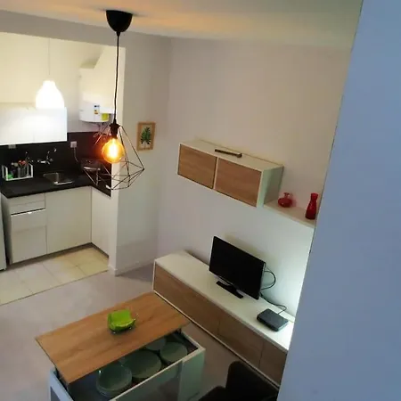 Apartment Refuge De Josefina A L'oree, La Marine De