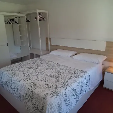 Apartment Refuge De Josefina A L'oree, La Marine De *