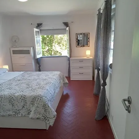 Apartment Refuge De Josefina A L'oree, La Marine De Cascais